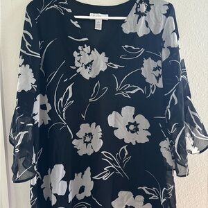 Floral Black and White Women's Top